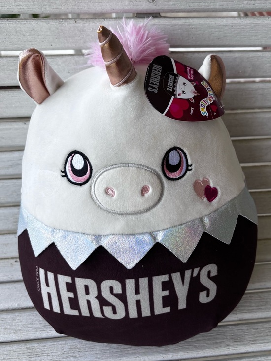 Squishmallows Other - Squishmallows Hershey’s Sofia NWT 12”